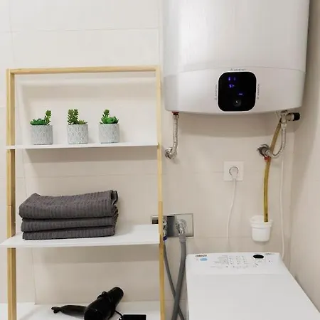 Diamond In Old Town With Free Parking Apartamento