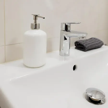 Apartment Diamond In Old Town With Free Parking Pressburg