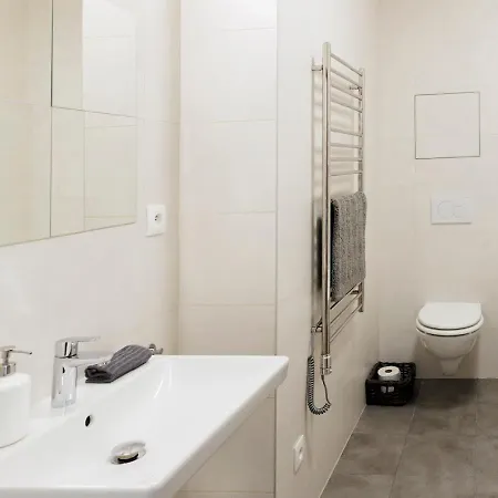 Diamond In Old Town With Free Parking * Bratislava