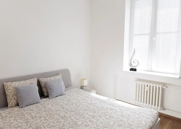Apartament Diamond In Old Town With Free Parking Bratislava