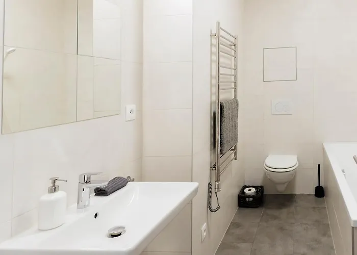 Diamond In Old Town With Free Parking * Bratislava