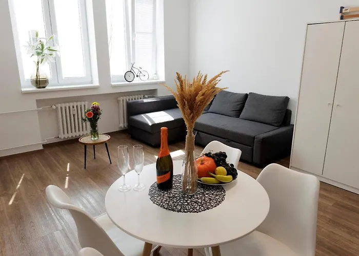 Diamond In Old Town With Free Parking *